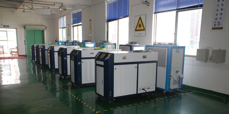 通發(fā)激光TFL-500PF<a href='http://www.qutaob.com/product/2.htm' class='text_a'>光纖<a href='http://www.qutaob.com' class='text_a'>激光焊接機</a></a>